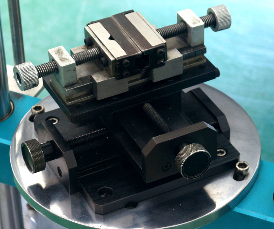 拉力试验机夹具对于拉力机后期使用的重要性